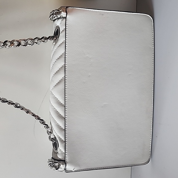 NWT. Aldo White Purse. - Picture 5 of 16